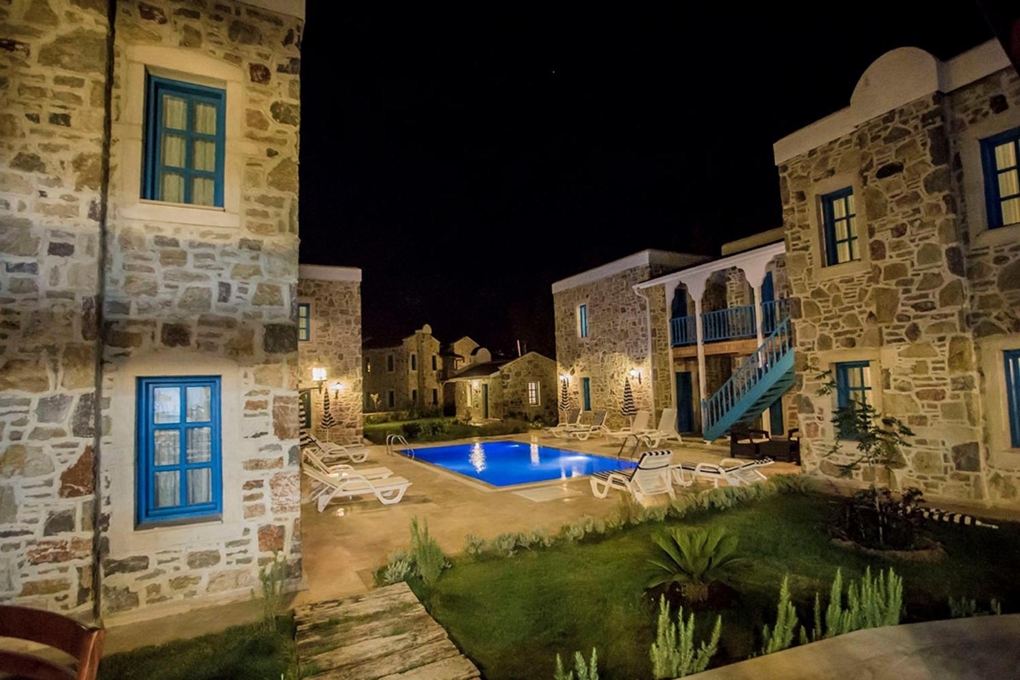 La Petra Boutique Hotel Датча Екстериор снимка
